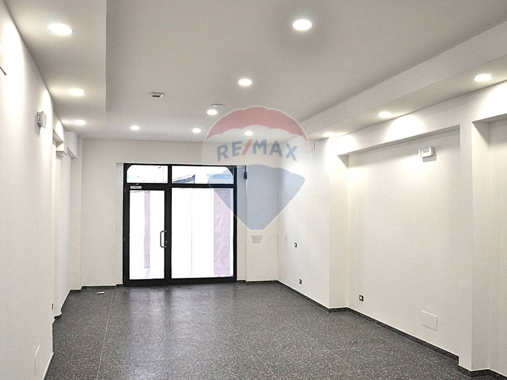 negozio in vendita a Fidenza