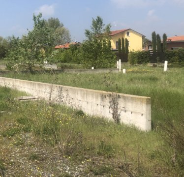 terreno edificabile in vendita a Fidenza in zona Fornio