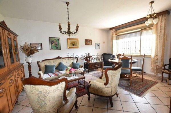 casa indipendente in vendita a Fidenza