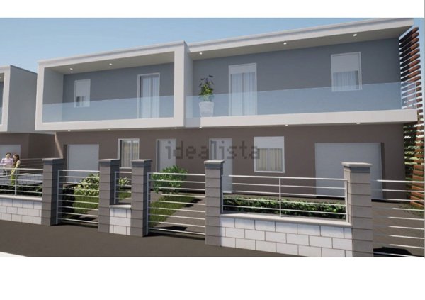 casa indipendente in vendita a Fidenza