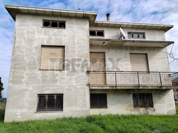 casa indipendente in vendita a Fidenza in zona Santa Margherita