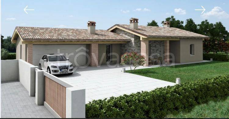 casa indipendente in vendita a Fidenza