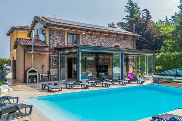 casa indipendente in vendita a Fidenza in zona San Faustino