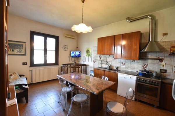casa indipendente in vendita a Fidenza