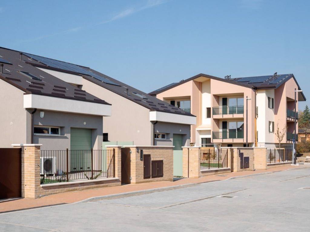 casa indipendente in vendita a Fidenza