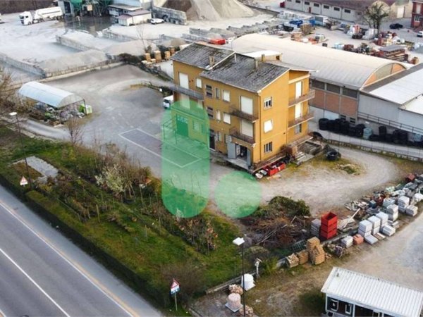 terreno edificabile in vendita a Fidenza