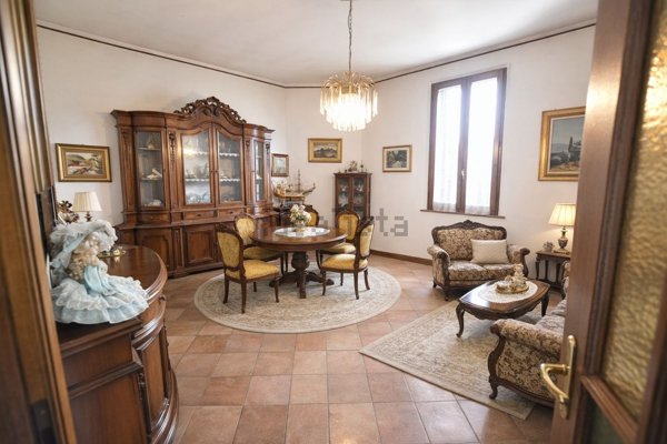 casa indipendente in vendita a Fidenza in zona Cabriolo