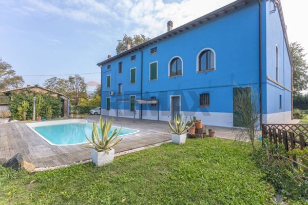 casa indipendente in vendita a Fidenza