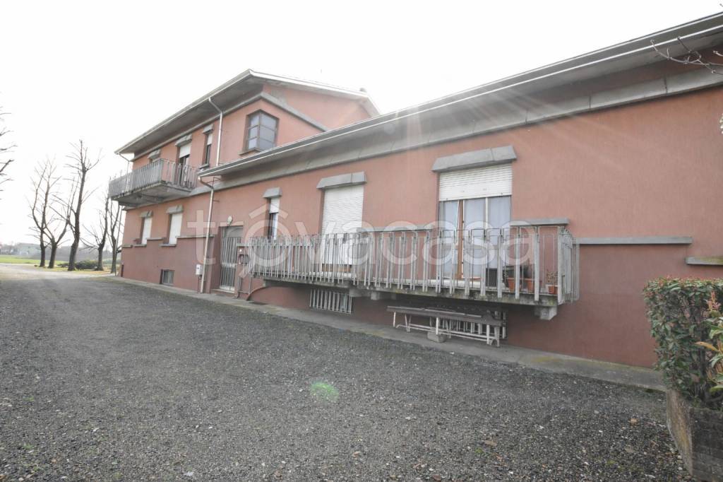 appartamento in vendita a Fidenza in zona Fornio