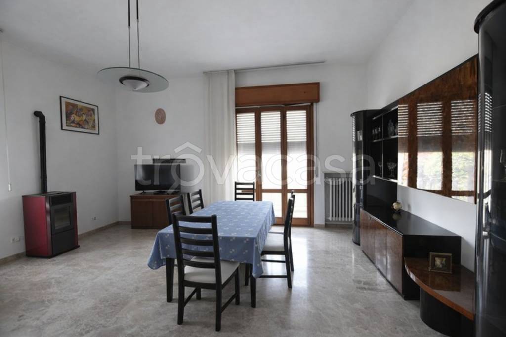 casa indipendente in vendita a Fidenza