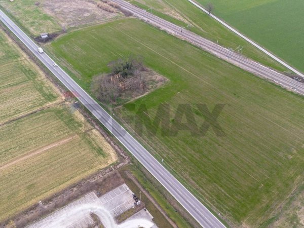 terreno edificabile in vendita a Fidenza