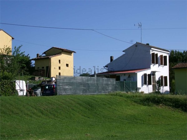 casa indipendente in vendita a Fidenza