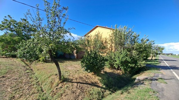 casa indipendente in vendita a Fidenza