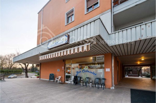 locale commerciale in vendita a Fidenza