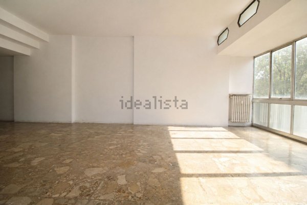 ufficio in vendita a Fidenza in zona Monfestone