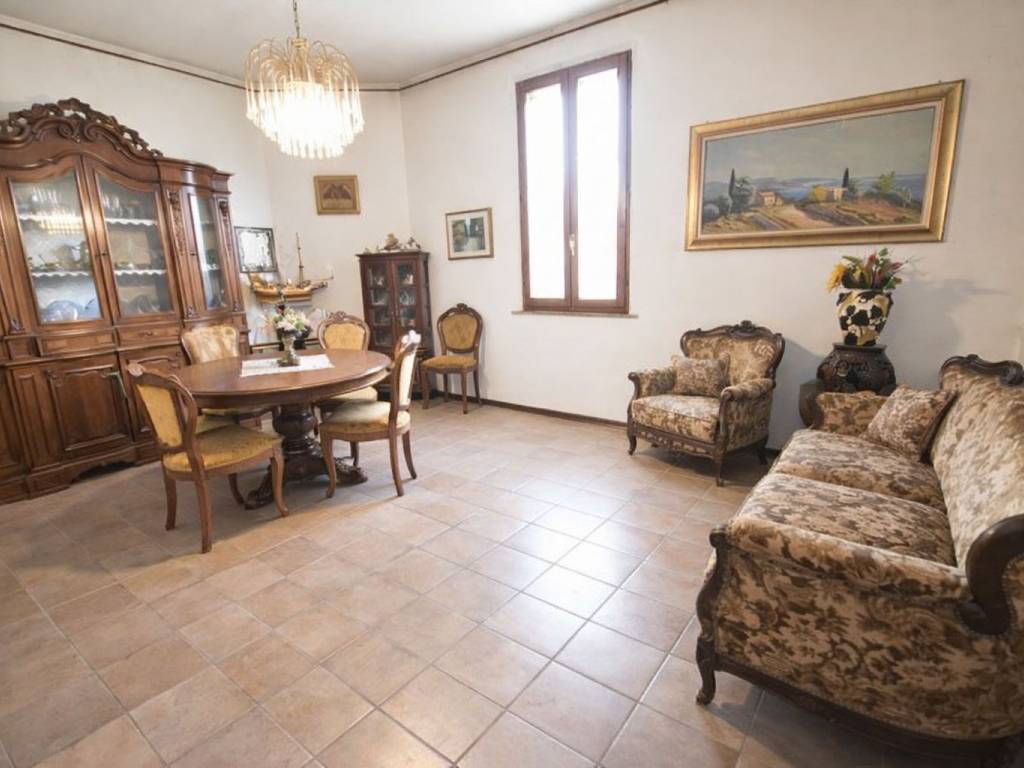 casa indipendente in vendita a Fidenza in zona Cabriolo
