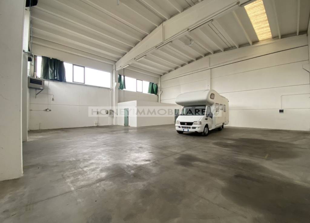 appartamento in vendita a Fidenza in zona Monfestone