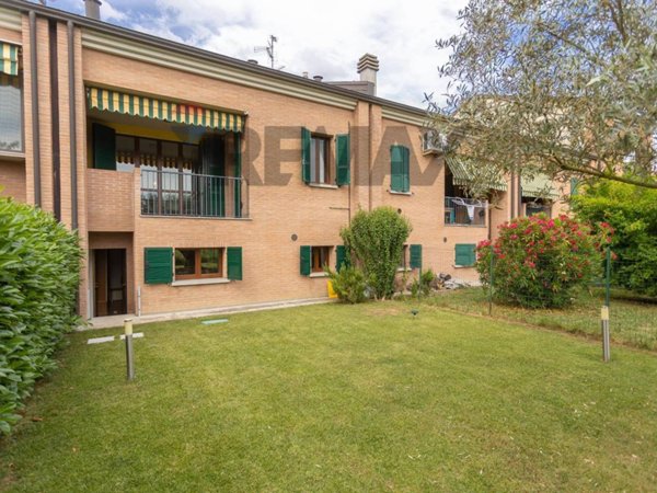 casa indipendente in vendita a Fidenza