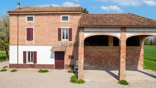 appartamento in vendita a Fidenza in zona Cabriolo