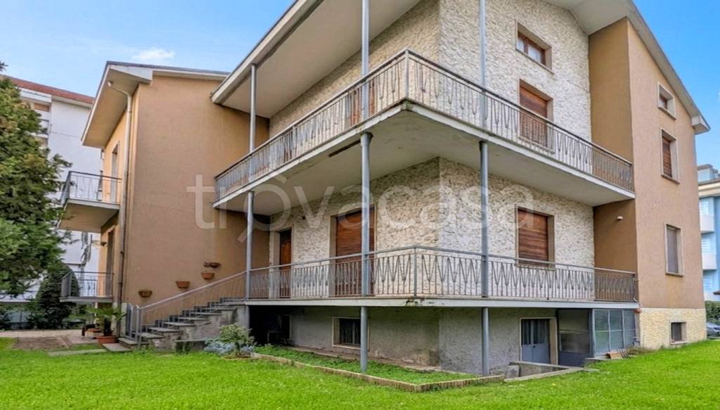 casa indipendente in vendita a Fidenza in zona Monfestone