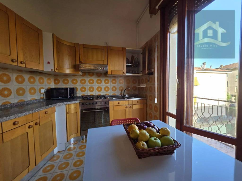 appartamento in vendita a Fidenza in zona Monfestone