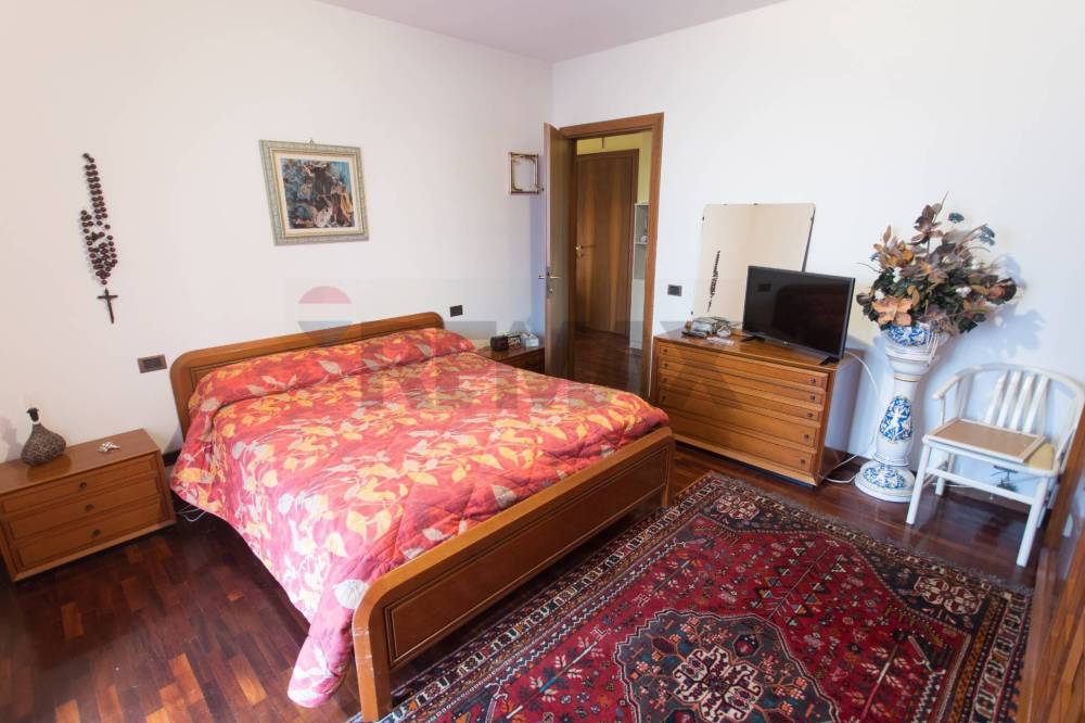 casa indipendente in vendita a Fidenza in zona Fornio