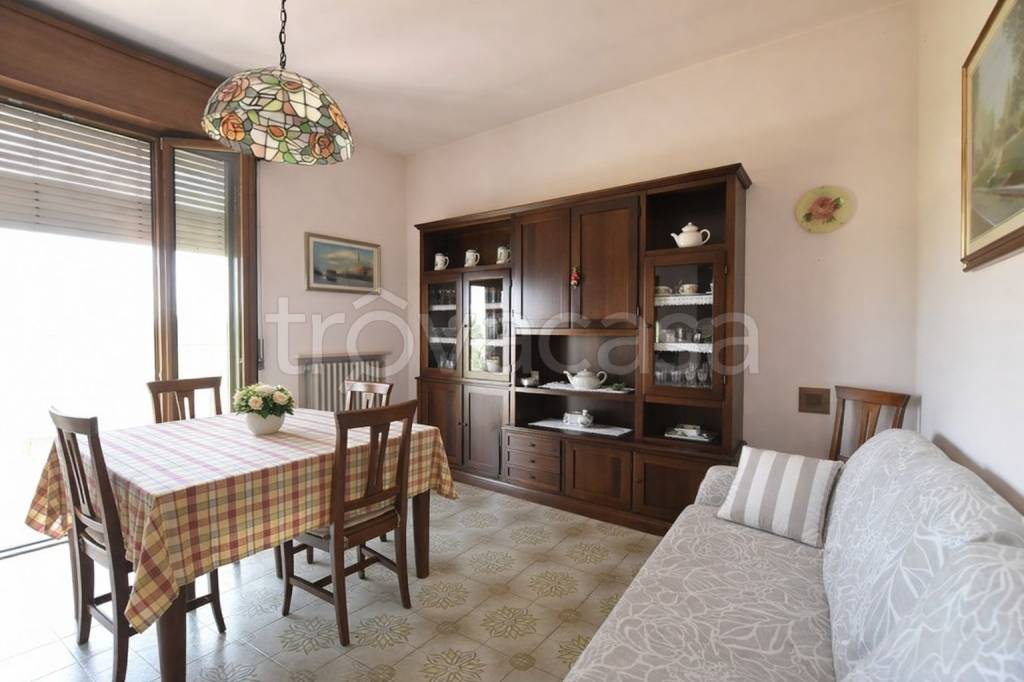appartamento in vendita a Fidenza in zona Fornio