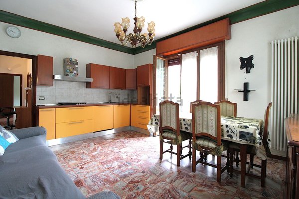 appartamento in vendita a Fidenza in zona Monfestone