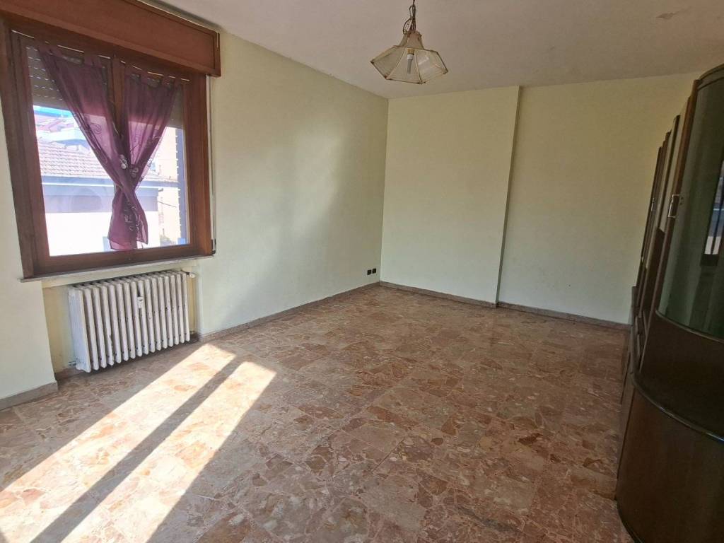 appartamento in vendita a Fidenza in zona Monfestone