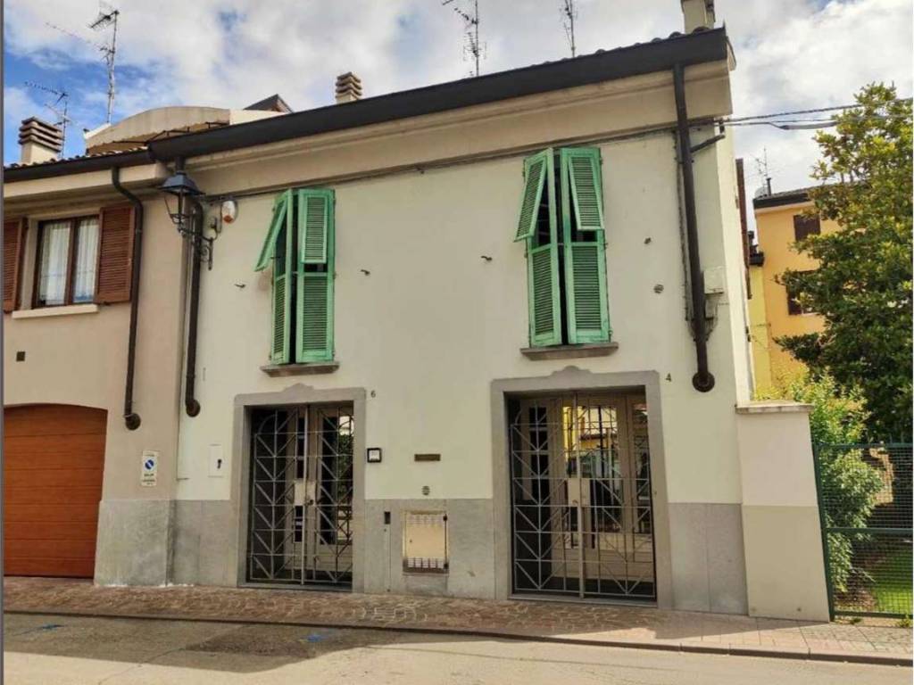 casa indipendente in vendita a Fidenza in zona Monfestone