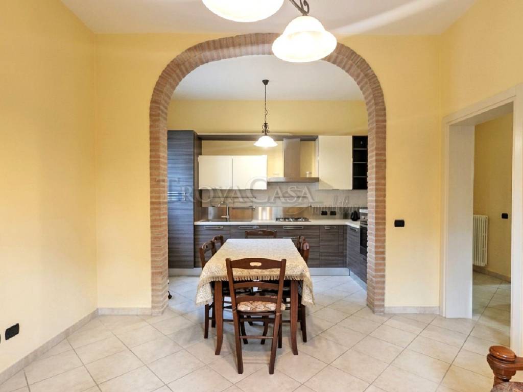 appartamento in vendita a Fidenza in zona Monfestone