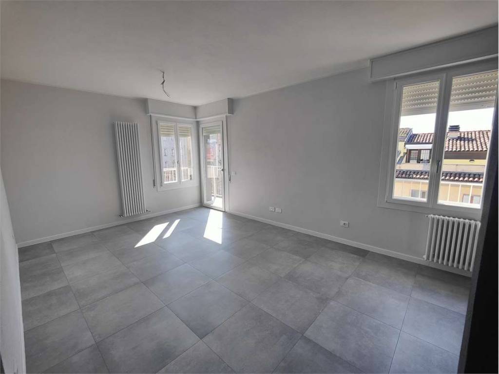 appartamento in vendita a Fidenza in zona Monfestone