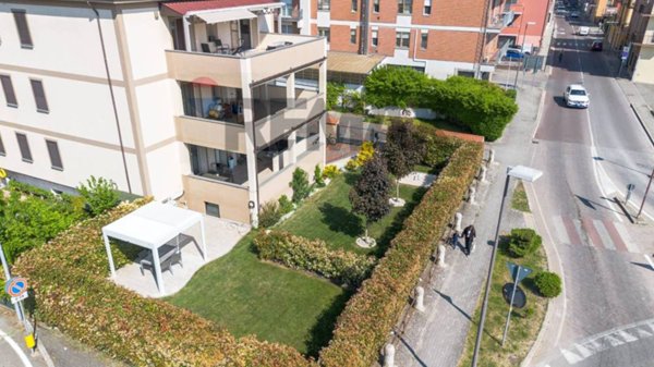 appartamento in vendita a Fidenza in zona Monfestone