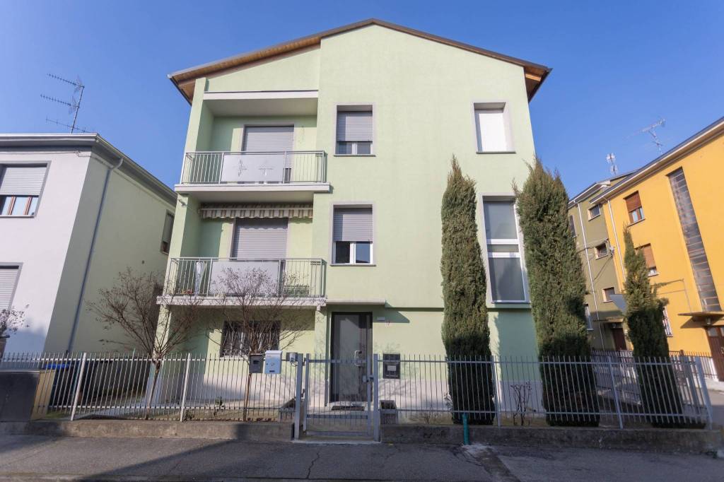 appartamento in vendita a Fidenza in zona Monfestone