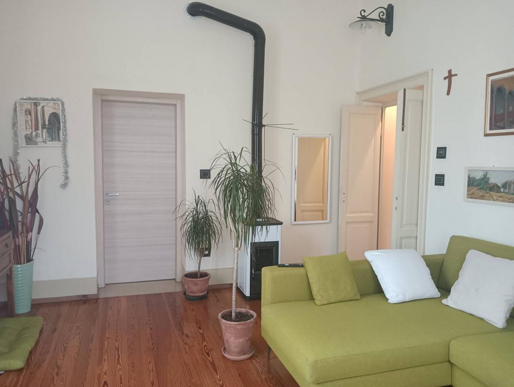 appartamento in vendita a Fidenza in zona Monfestone