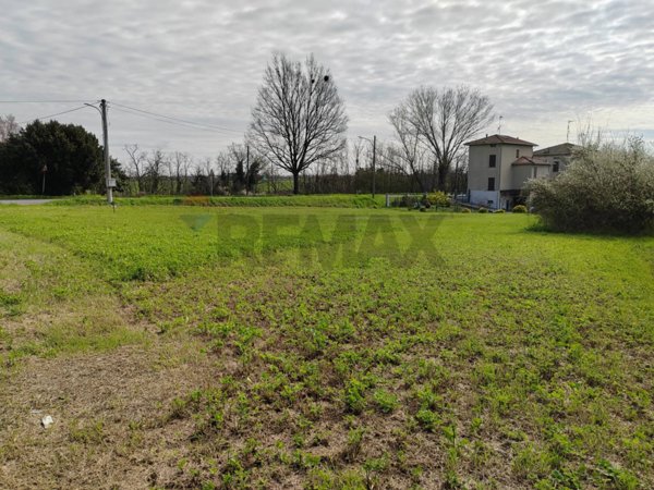 terreno edificabile in vendita a Fidenza in zona Santa Margherita