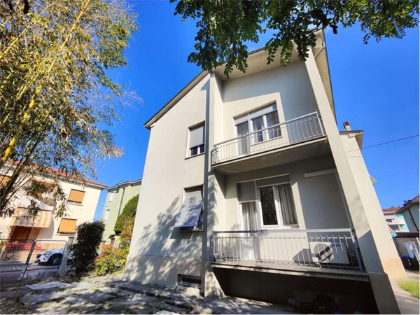 casa indipendente in vendita a Fidenza in zona Monfestone