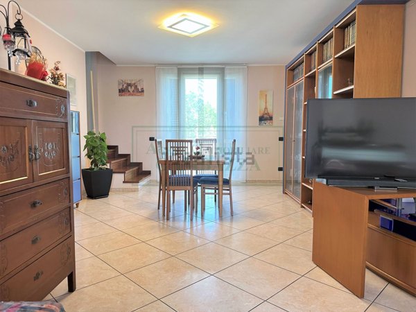 appartamento in vendita a Fidenza in zona Monfestone