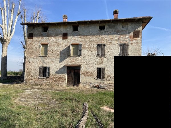 casa indipendente in vendita a Fontanellato in zona Grugno