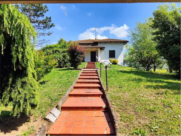 casa indipendente in vendita a Fontanellato in zona Parola