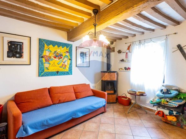 casa indipendente in vendita a Fontanellato in zona Priorato