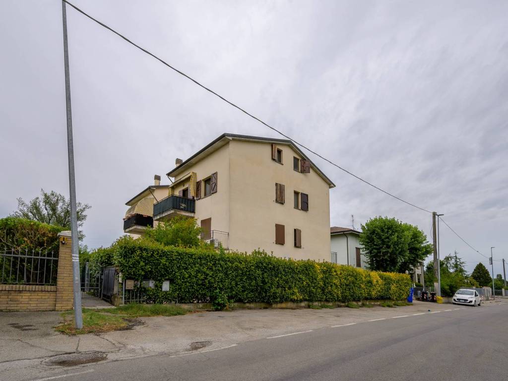 appartamento in vendita a Fontanellato in zona Casalbarbato