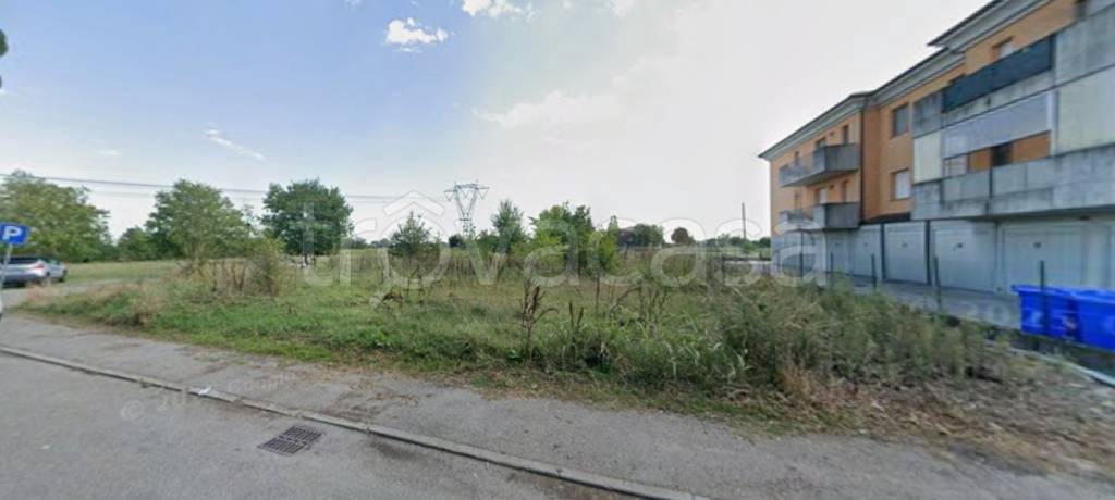 terreno edificabile in vendita a Fontanellato in zona Parola