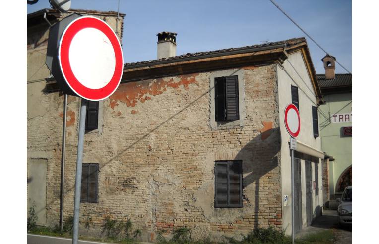 casa indipendente in vendita a Fontanellato in zona Parola