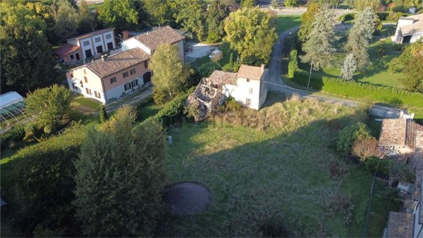 casale in vendita a Fontanellato in zona Toccalmatto