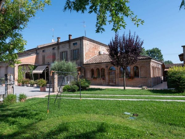 negozio in vendita a Fontanellato in zona Cannetolo