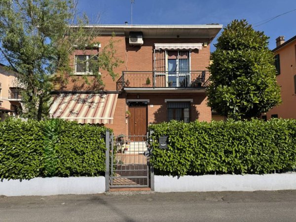 appartamento in vendita a Fontanellato in zona Priorato