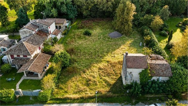 casale in vendita a Fontanellato in zona Toccalmatto