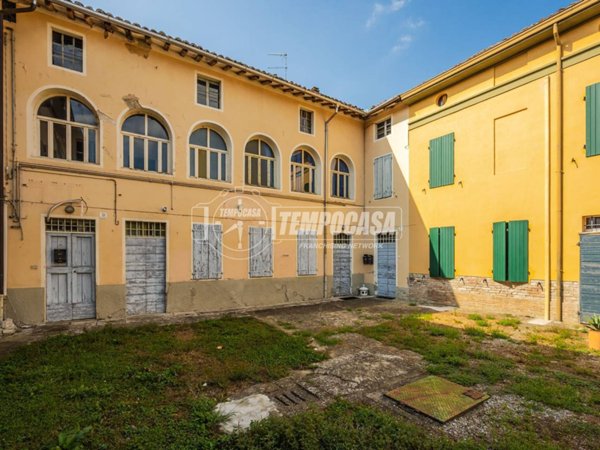 appartamento in vendita a Fontanellato in zona Priorato
