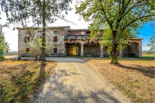 casa indipendente in vendita a Fontevivo